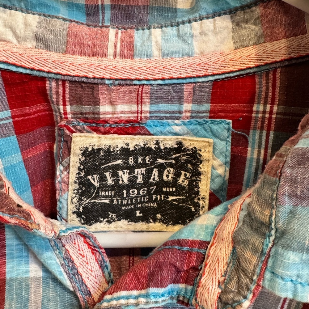 BKE Vintage blue & red Button Down shirt - Picture 2 of 4